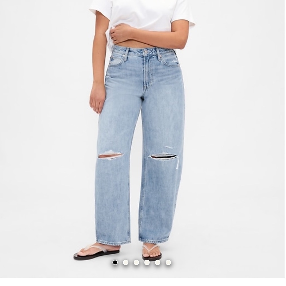 GAP High Rise Barrel Jeans NWT